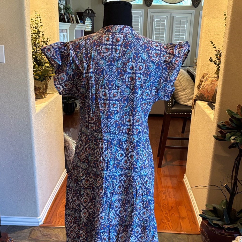 Chic Multicolor Patterned Midi Dress - image 4